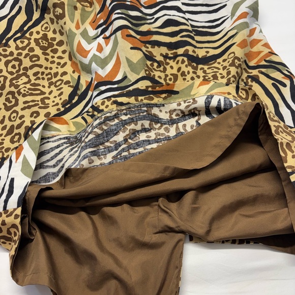 Peter Nygard Tribal Animal Print Shift Dress with Beaded Neckline Size 16 - Picture 11 of 12